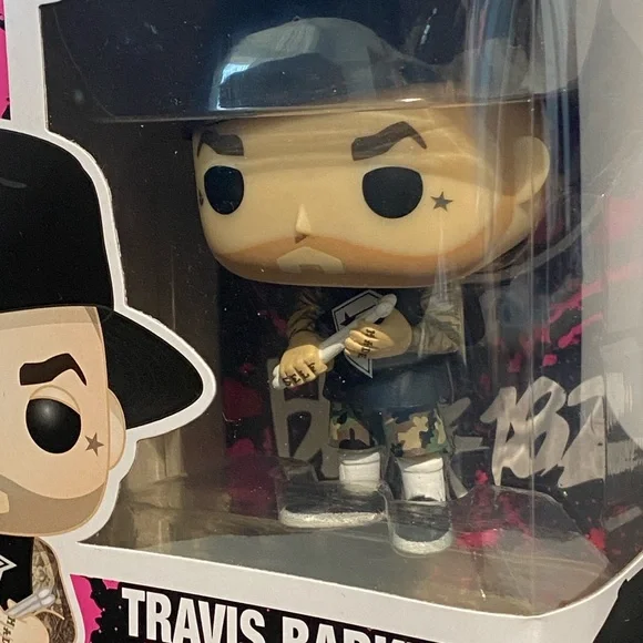 Funko Pop! Rocks Travis Barker Figure - Picture 2 of 10